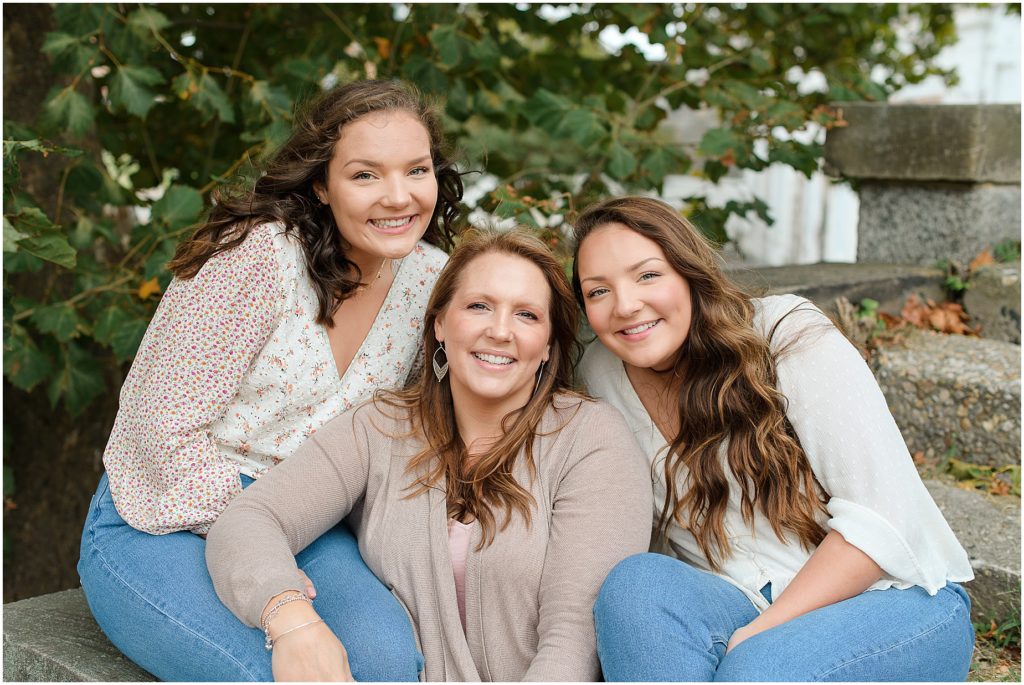 Dinapoli Family, family session, Fowler Studios, twins, mother and daughter